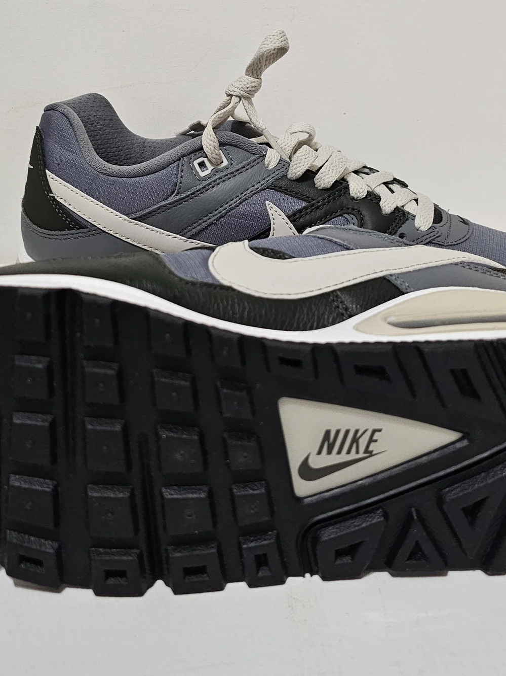 Nike Air Max Command Men’s Running Shoe Blue And Green